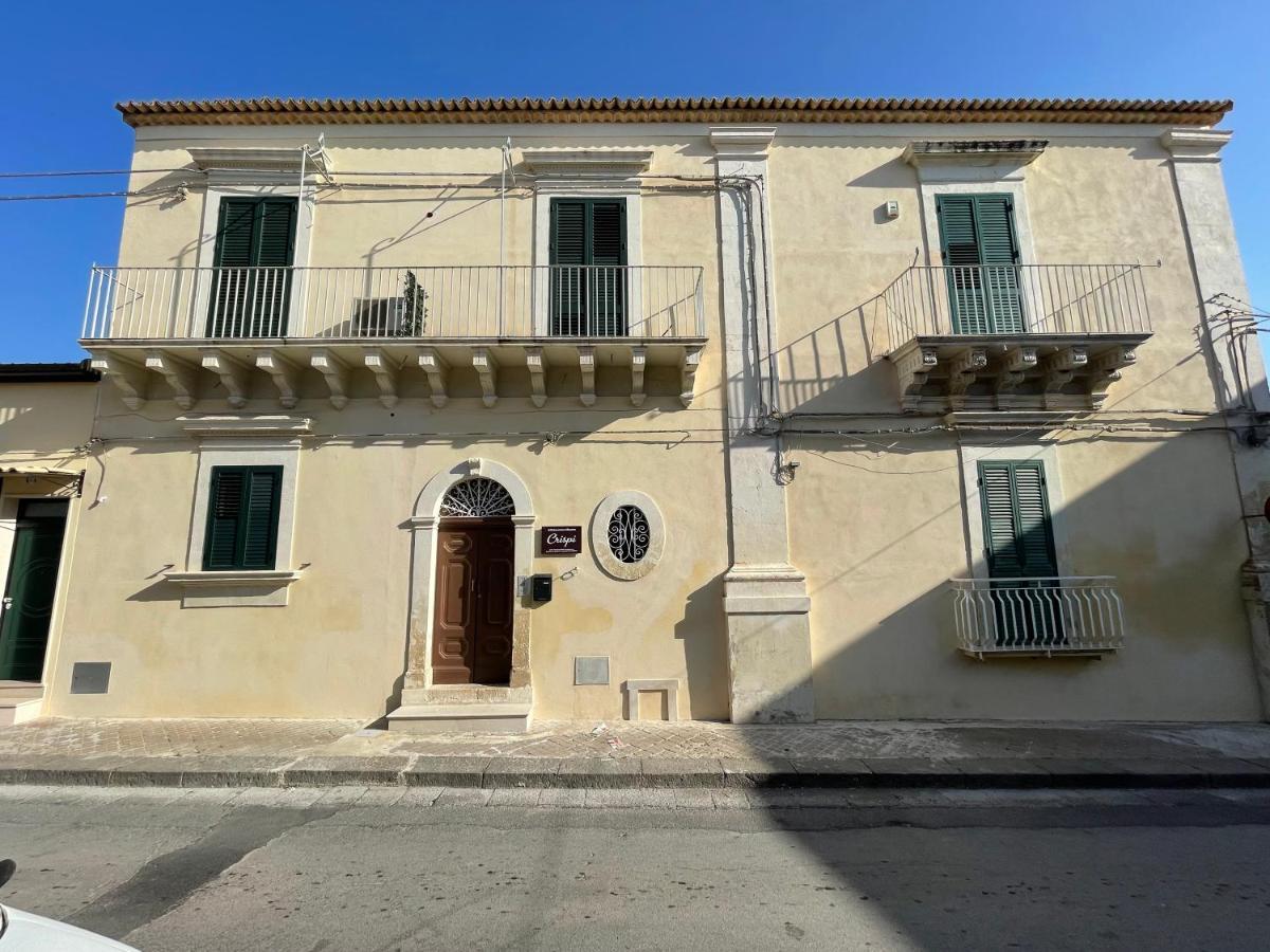Casa Crispi Hotel Noto Exterior photo